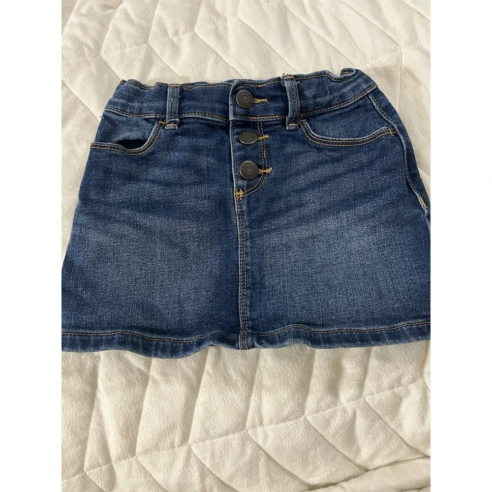Old Navy Girls Skirt Dark‎ Denim Adjustable Waist Pockets Size 3T 3 Button Fly